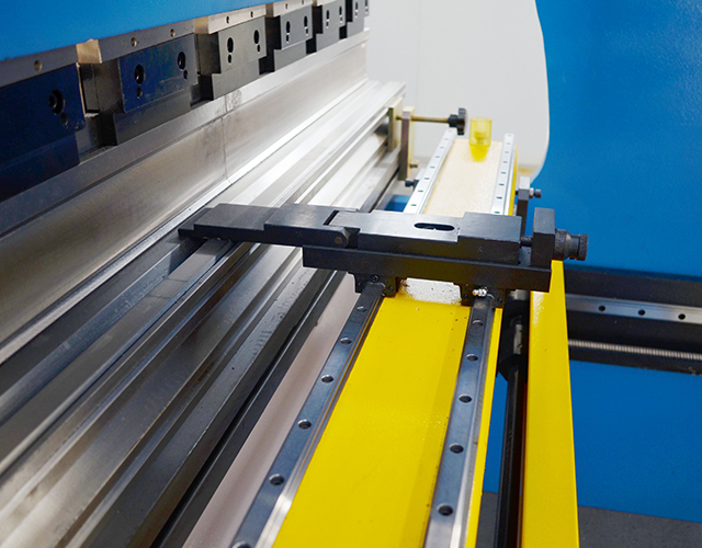 Frein de presse en métal de 3200mm 3200mm pour l'industrie standard