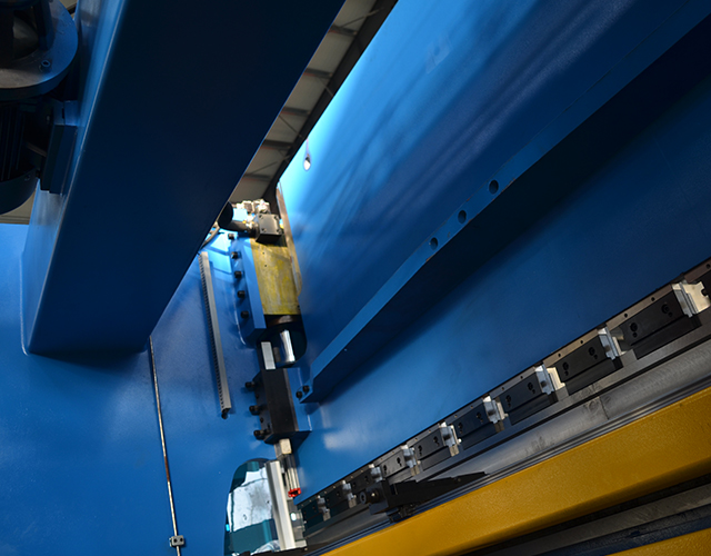 Frein de presse CNC 3200mm 125Ton pour la flexion métallique