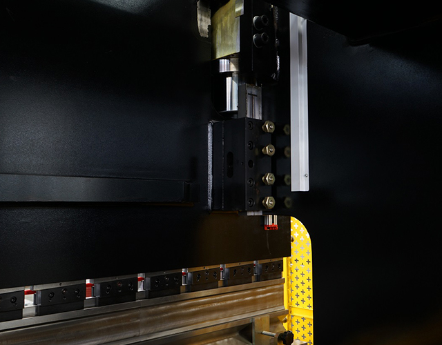 Machine de freinage de presse de pliage de métal hydraulique CNC pour l'industrie nucléaire